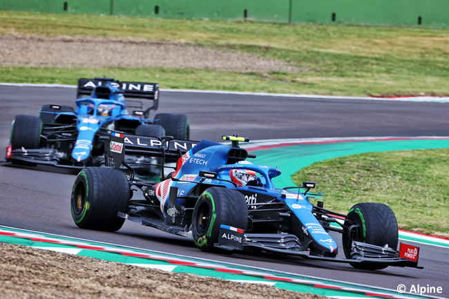 Esteban Ocon - Fernando Alonso - Alpine - Carrera - GP Emilia Romaña 2021